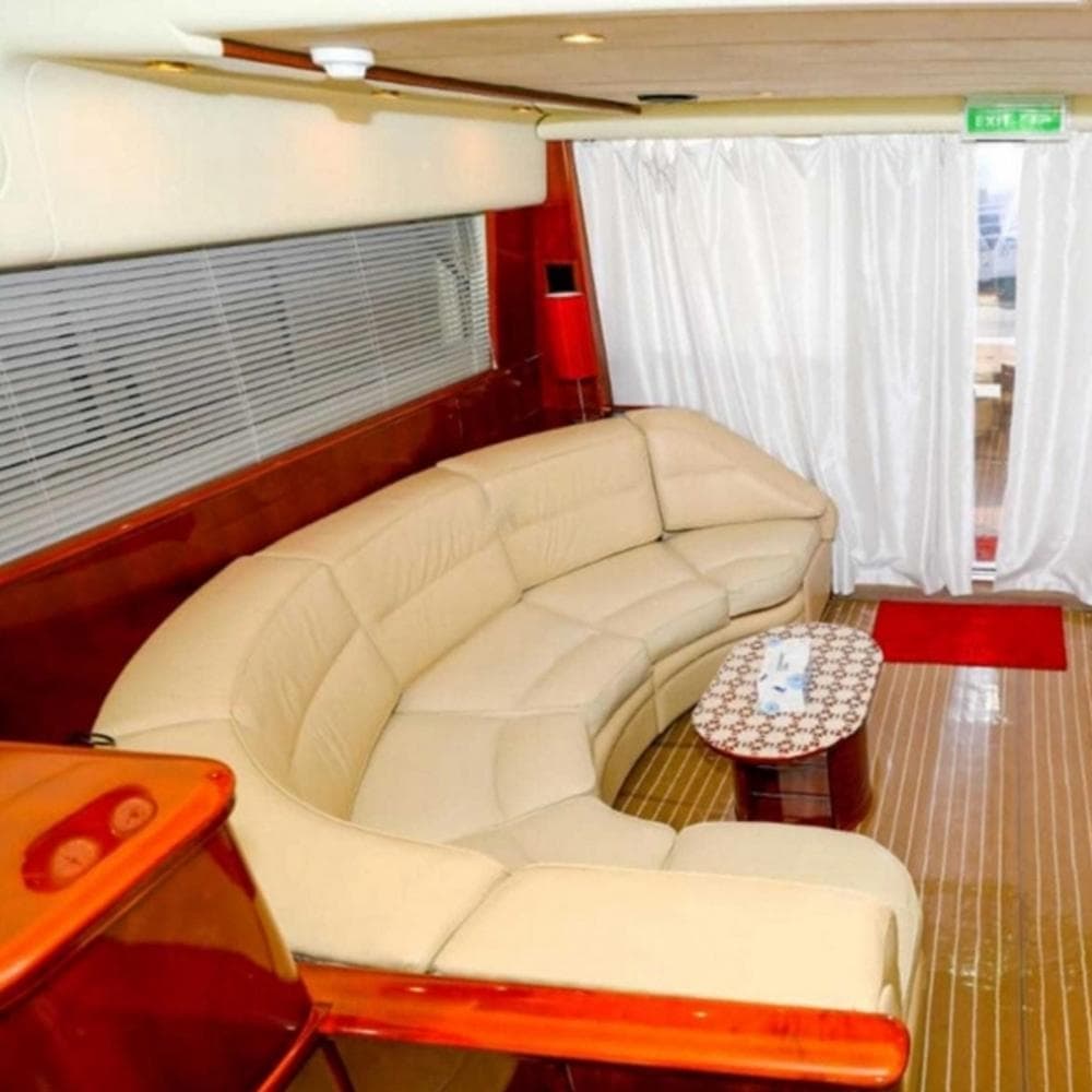 60 Ft Luxury Yacht