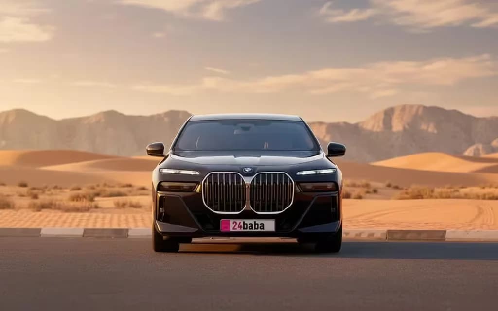 Bmw 735 2023 Black front view with headlights – rental in Dubai