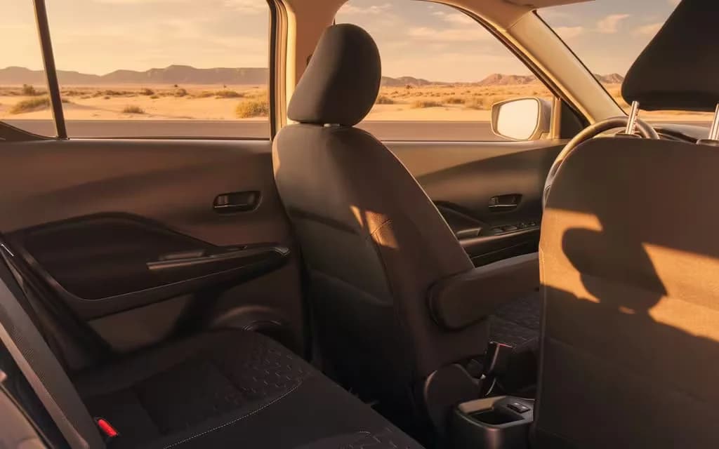 Nissan Kicks 2024 interior view showing trim – rental in Dubai