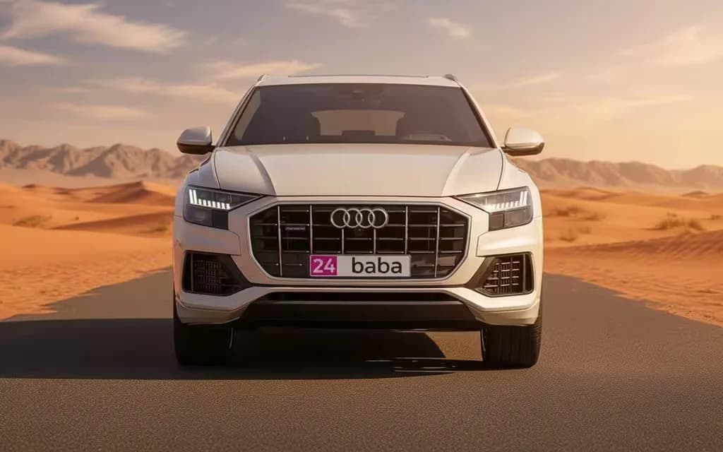 Audi Q8 01