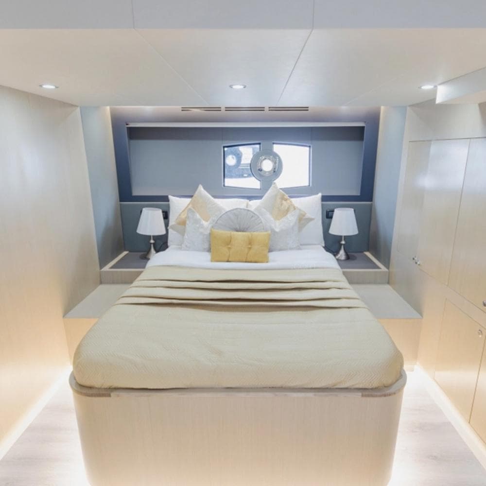Viva 52 Ft Yacht