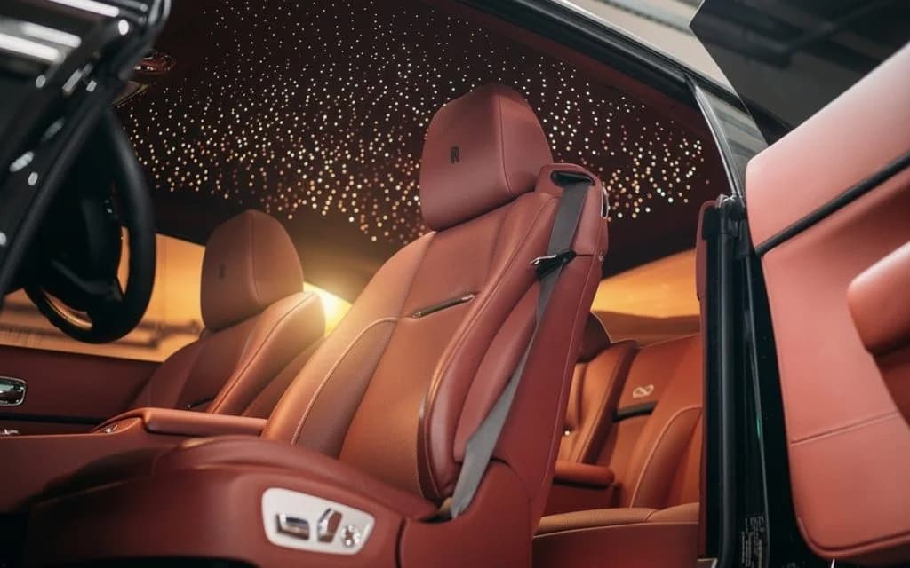 RollsRoyce Wraith 2021 leather seats and cabin