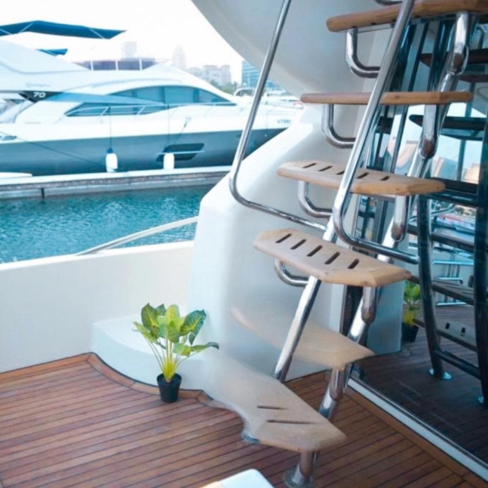 Marine 65 Yacht