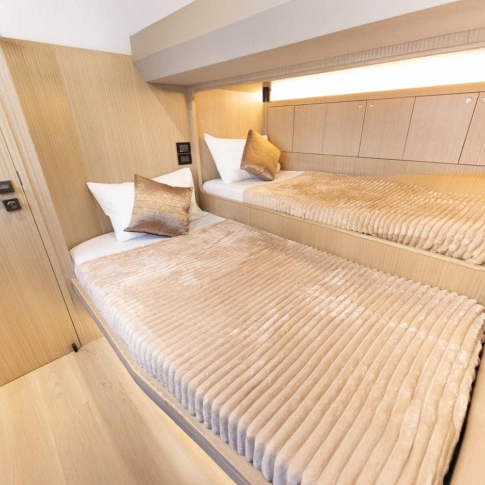 Infinity Catamaran 60ft Yacht