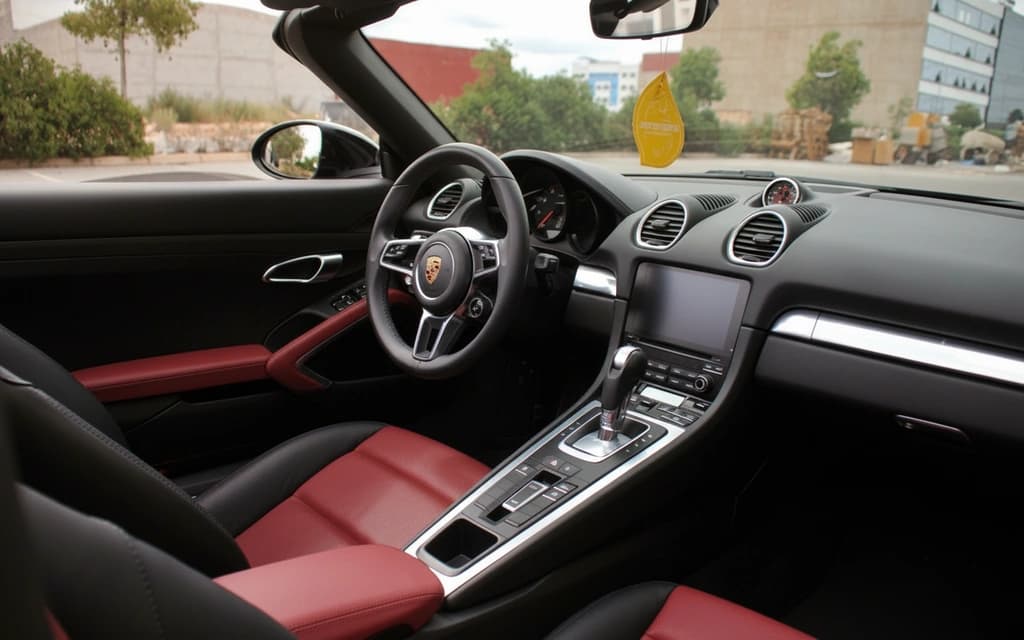 Porsche 718 Boxster 2023