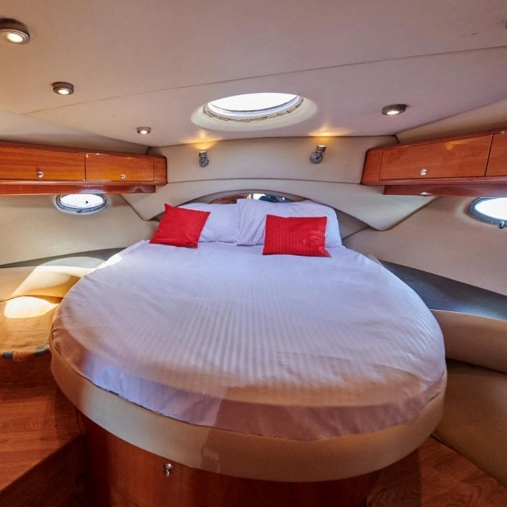 Majesty - 45ft Yacht