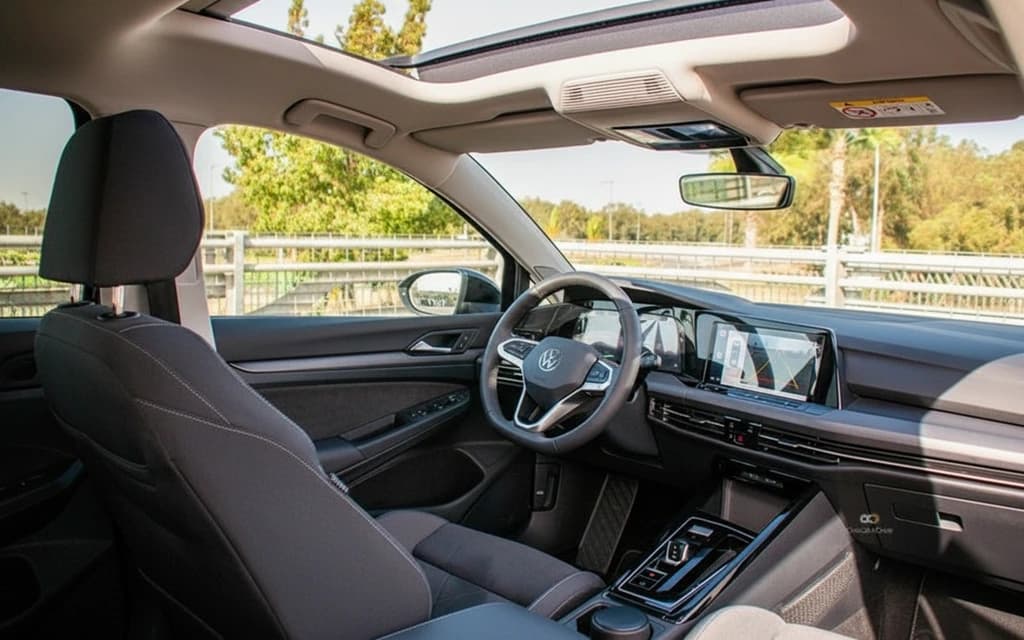 Volkswagen Golf 2024