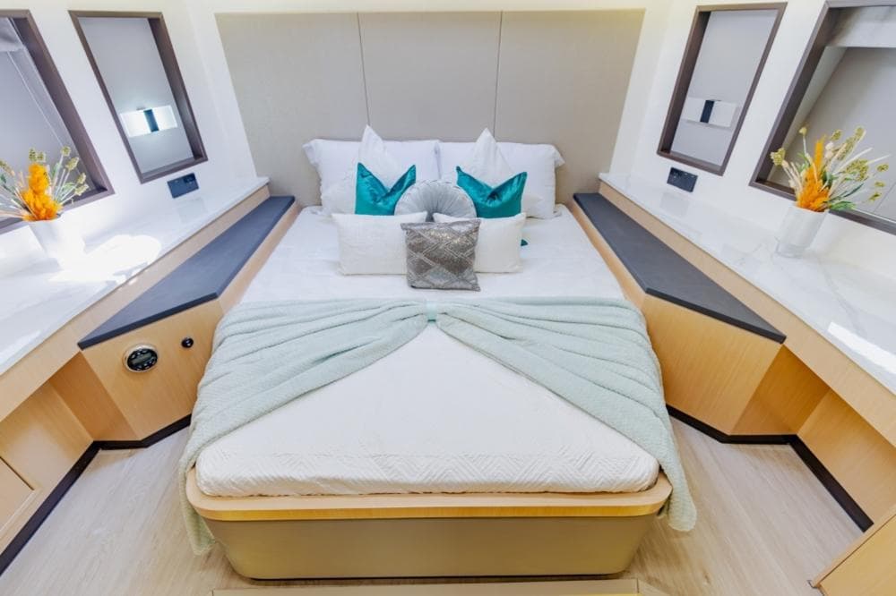 Gala 62 Ft Yacht