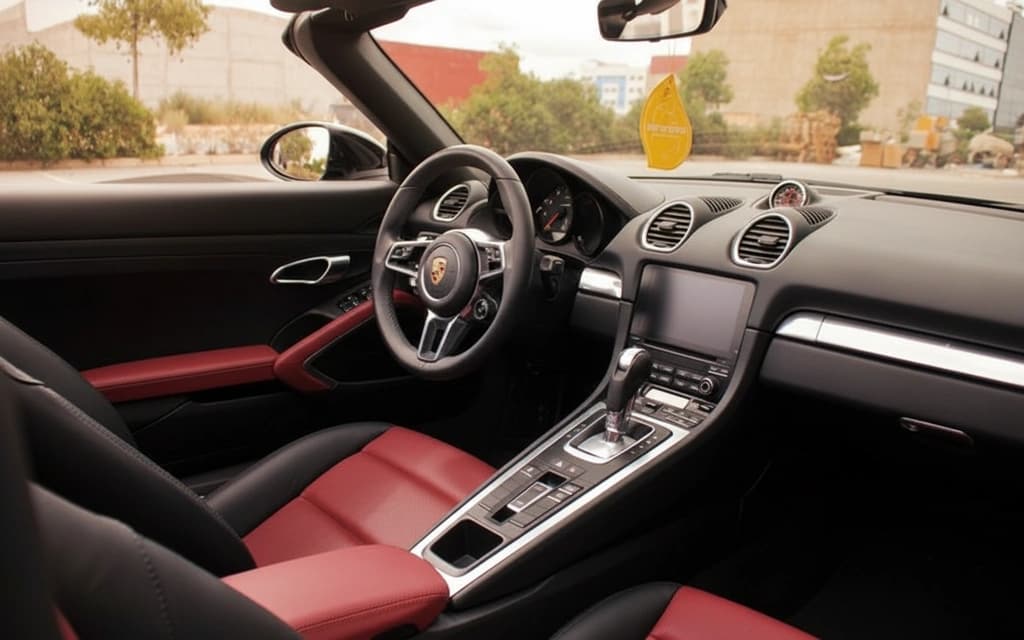 Porsche 718 Boxster 2023