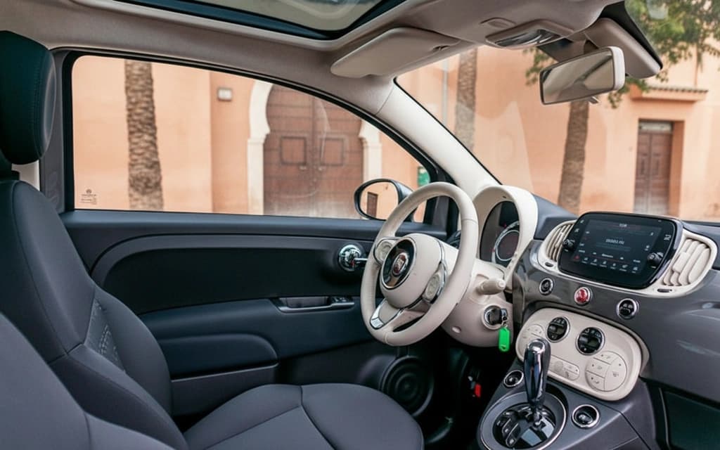 Fiat 500C 2023