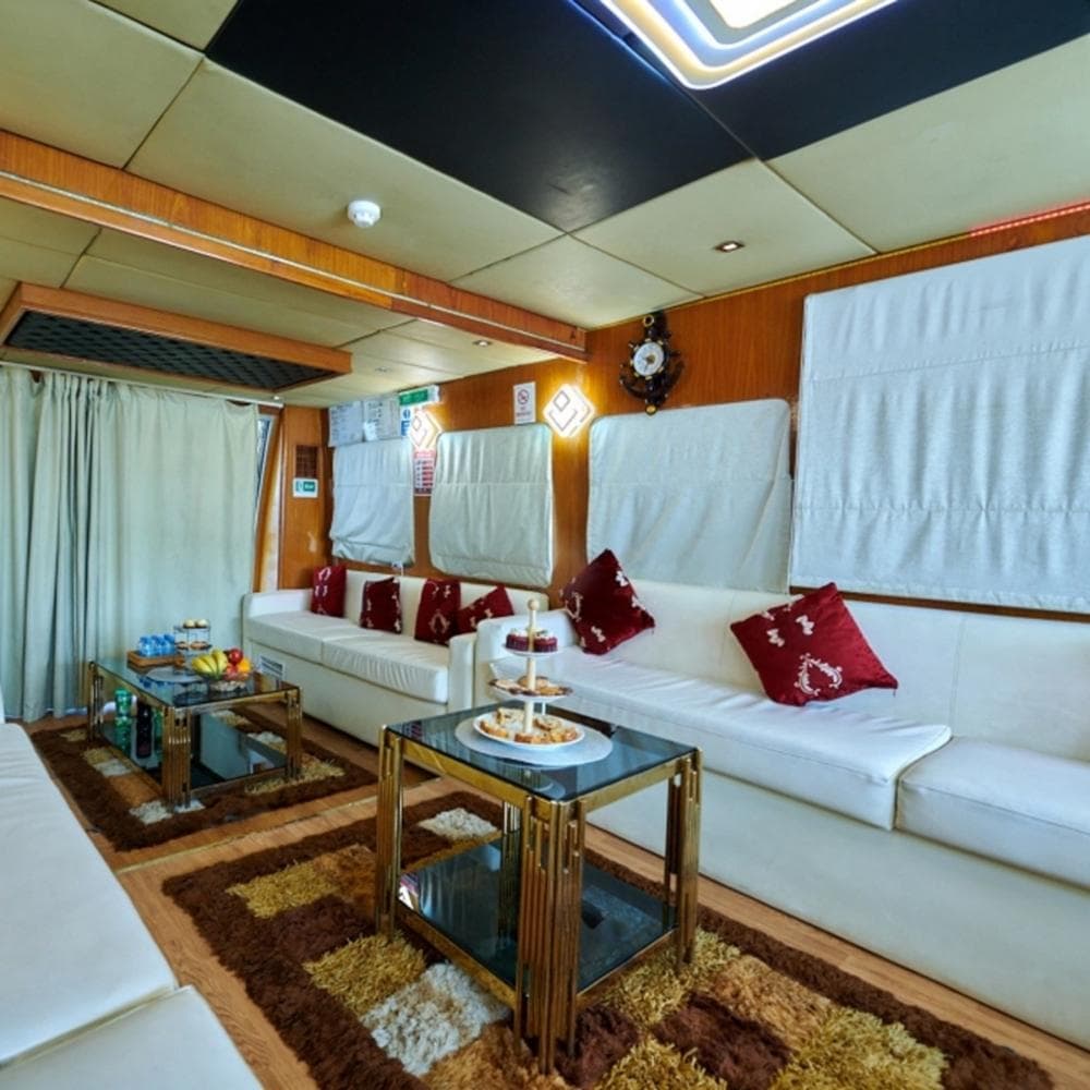 Majesty - 75ft Yacht