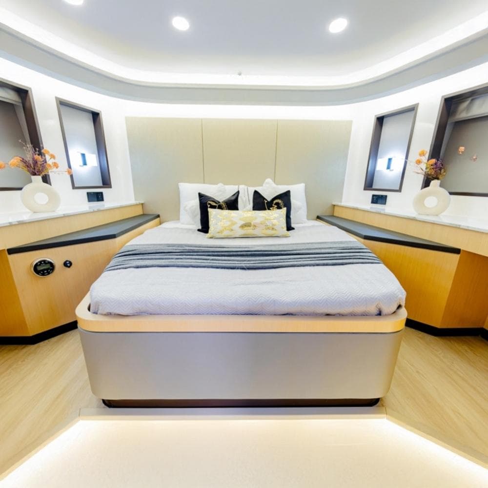Renu 62ft Yacht