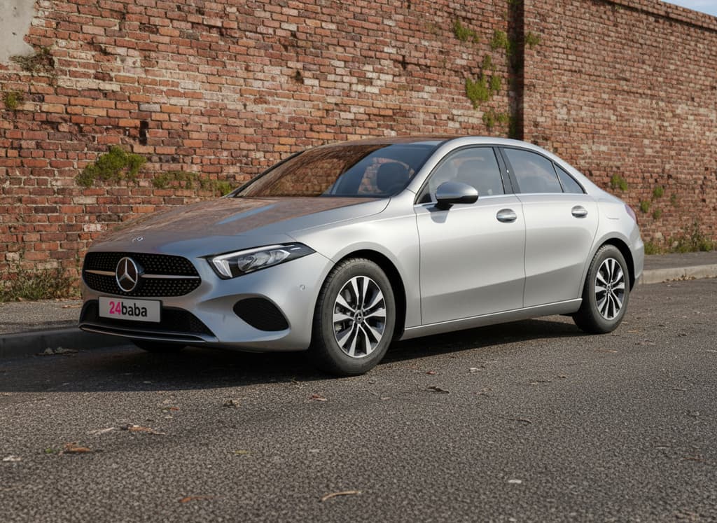 Mercedes Benz A200 2024