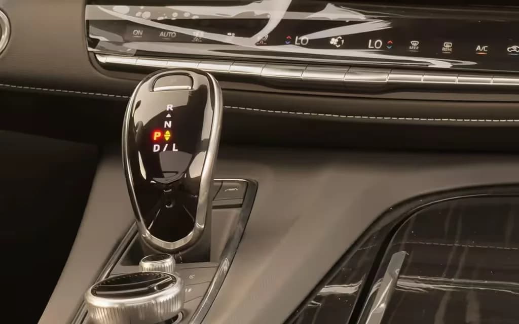 Cadillac Escalade 2023 interior view showing trim – rental in Dubai