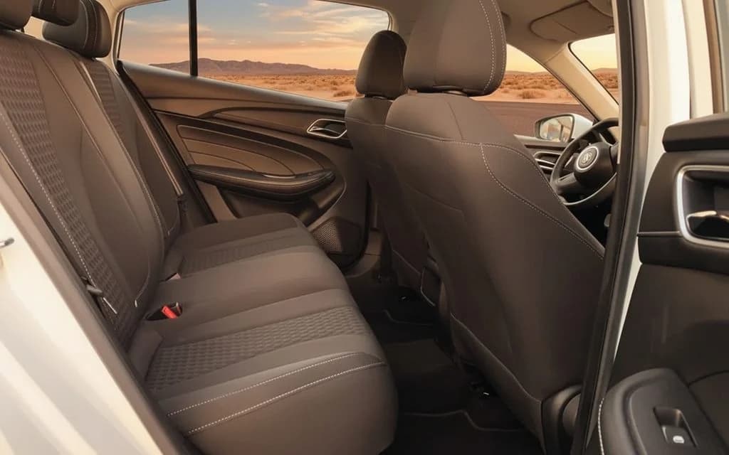Mg 5 2023 leather seats and cabin