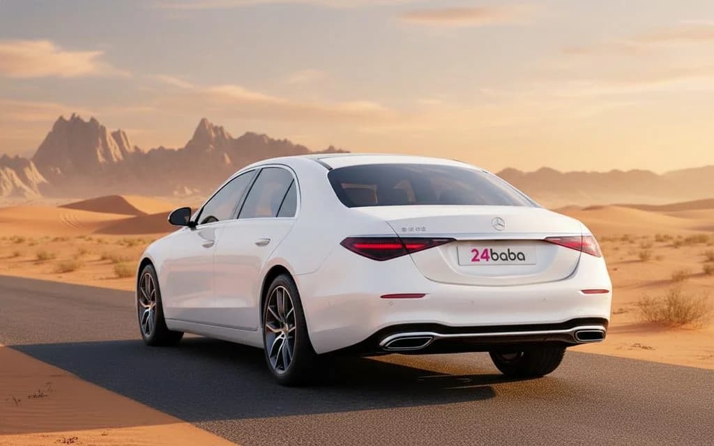 Mercedes S500 2022 White rear view showing taillights