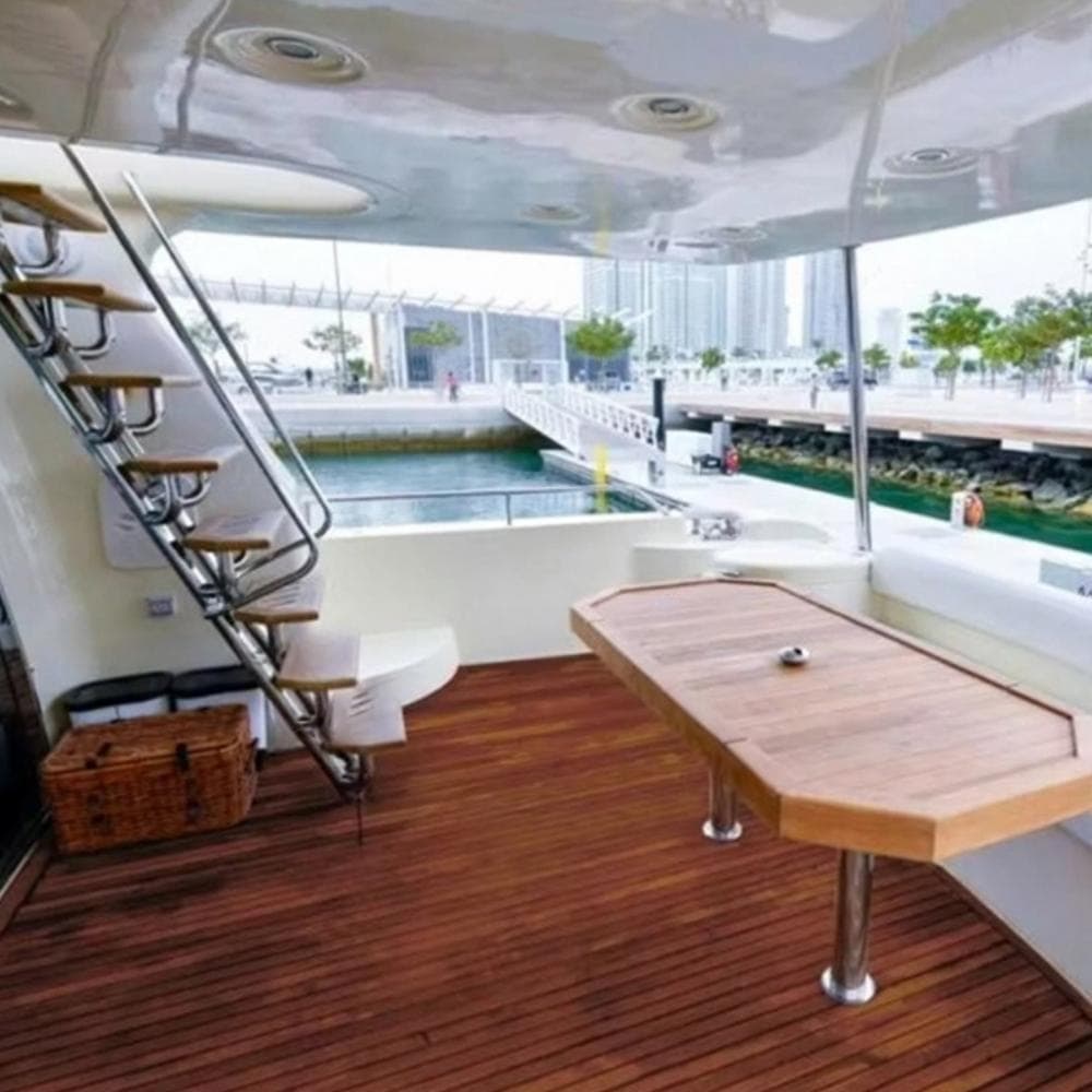 Madision - 80 Ft Yacht