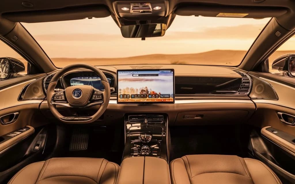 Byd Han 2024 interior view showing trim – rental in Dubai
