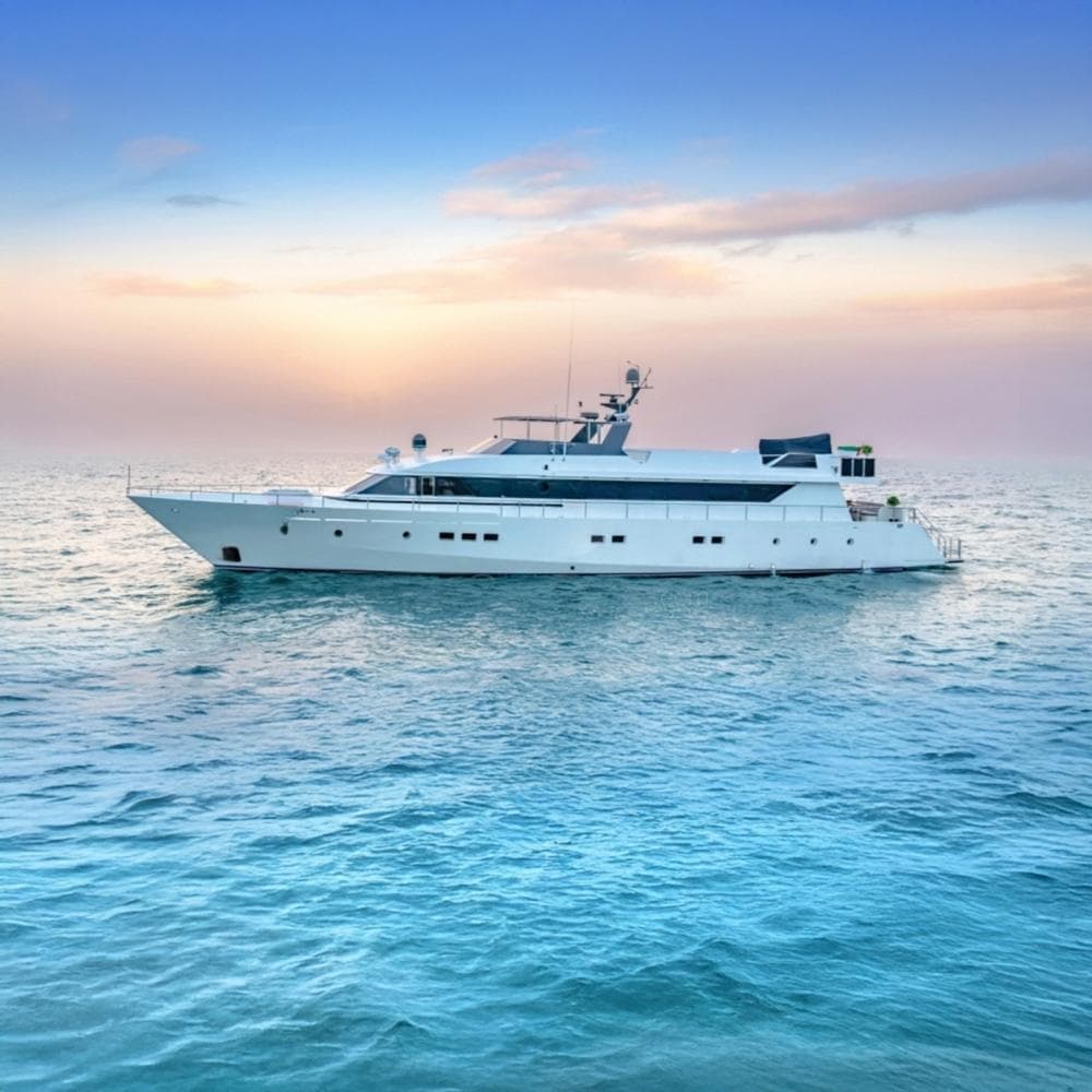 Halter 142 Yacht