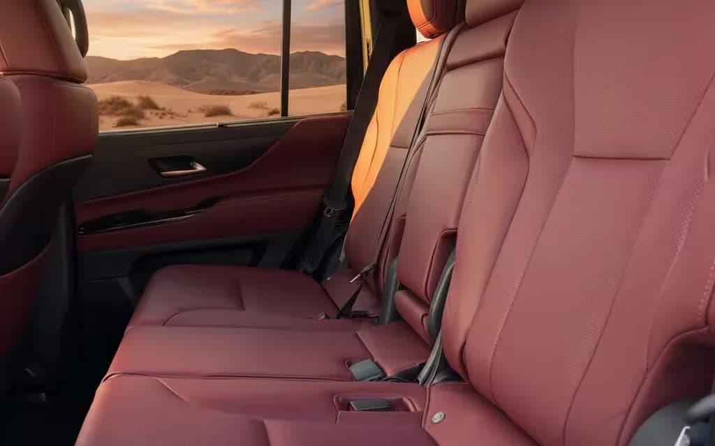 Lexus Lx 2023 leather seats and cabin – rental in Dubai