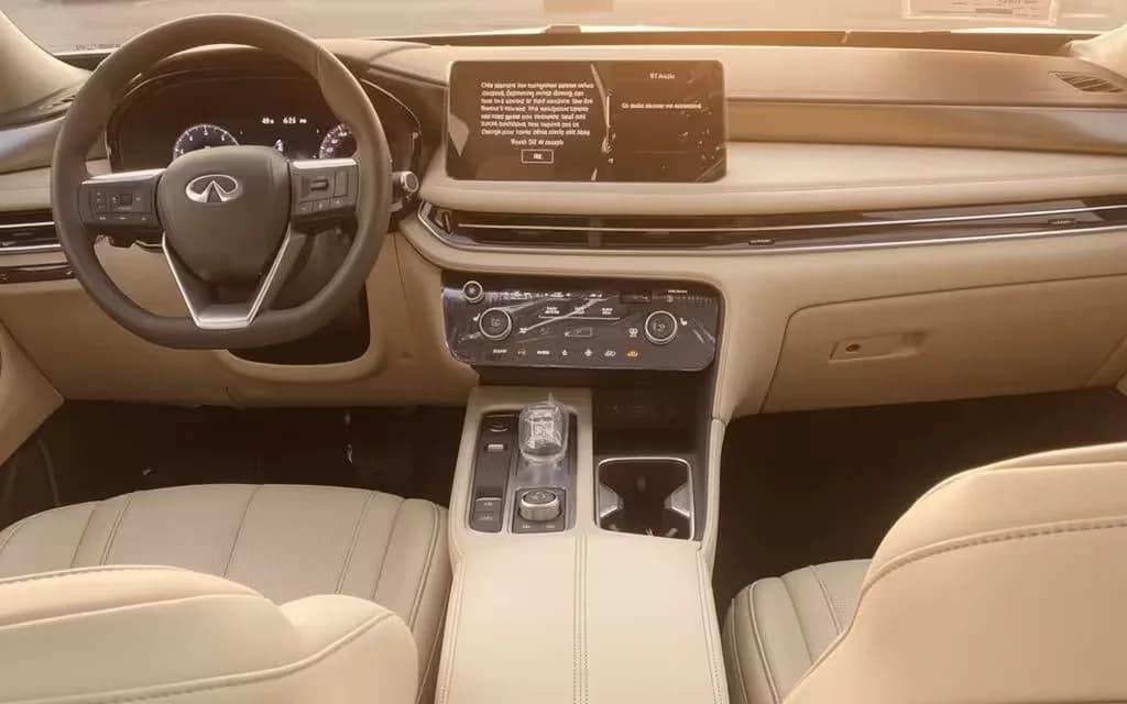 Infiniti Qx60 2023 dashboard and infotainment – rental in Dubai