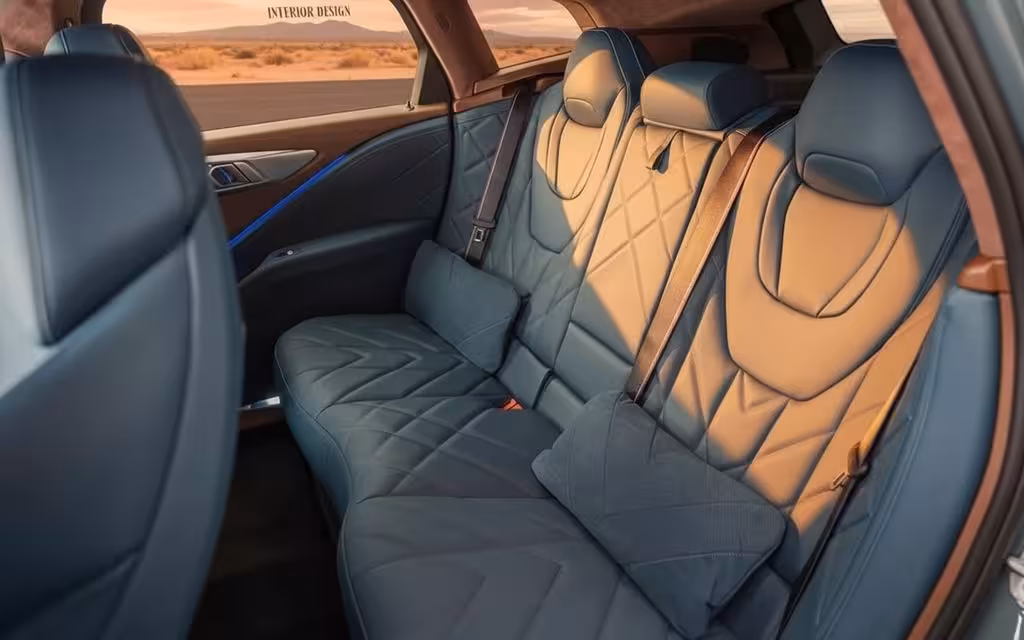 Bmw Xm 2024 leather seats and cabin – rental in Dubai