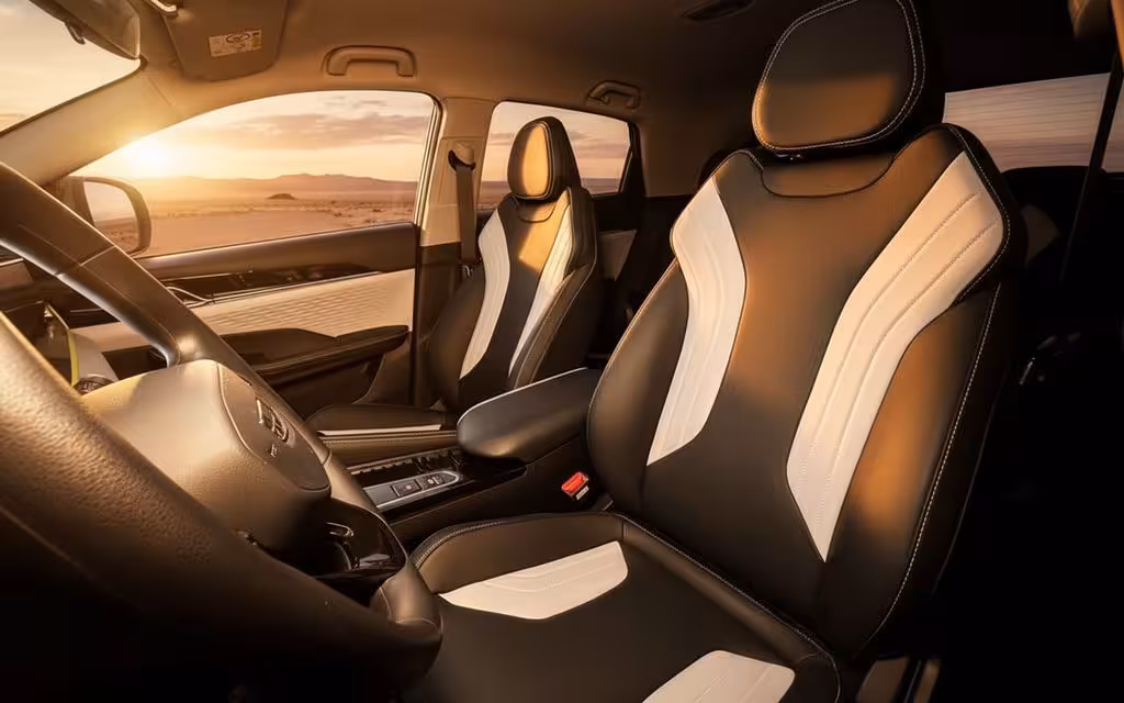 Geely Coolray 2025 leather seats and cabin – rental in Dubai
