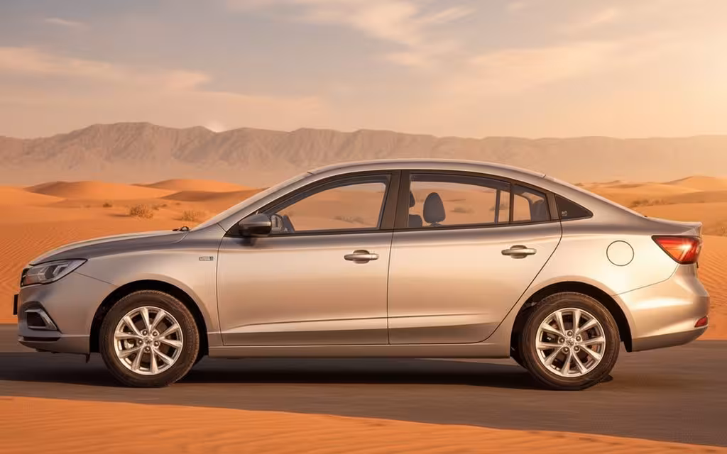 Mg 5 2025 Grey side profile – rental in Dubai