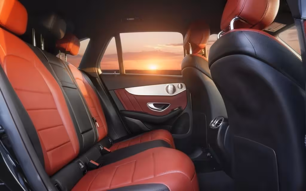 Mercedes Glc300 2022 dashboard and infotainment – rental in Dubai