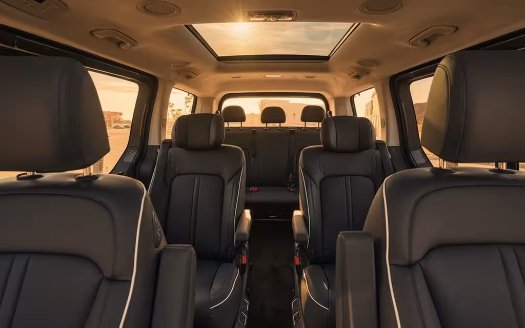 Hyundai Staria 2023 leather seats and cabin – rental in Dubai