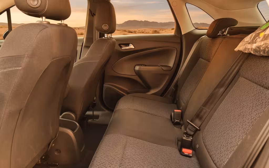 Opel Crossland 2023 leather seats and cabin – rental in Dubai