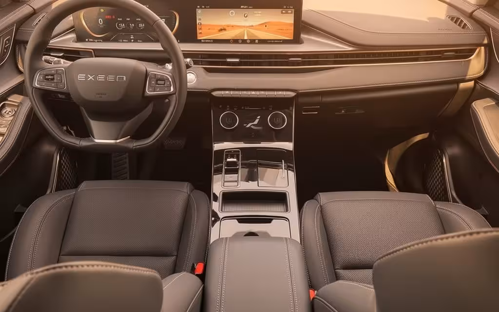 Exeed Lx 2024 dashboard and infotainment – rental in Dubai