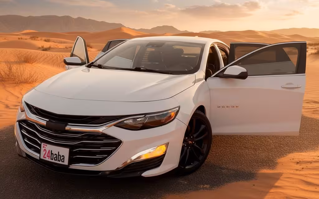 Chevrolet Malibu 2022 White front view with headlights – rental in Dubai