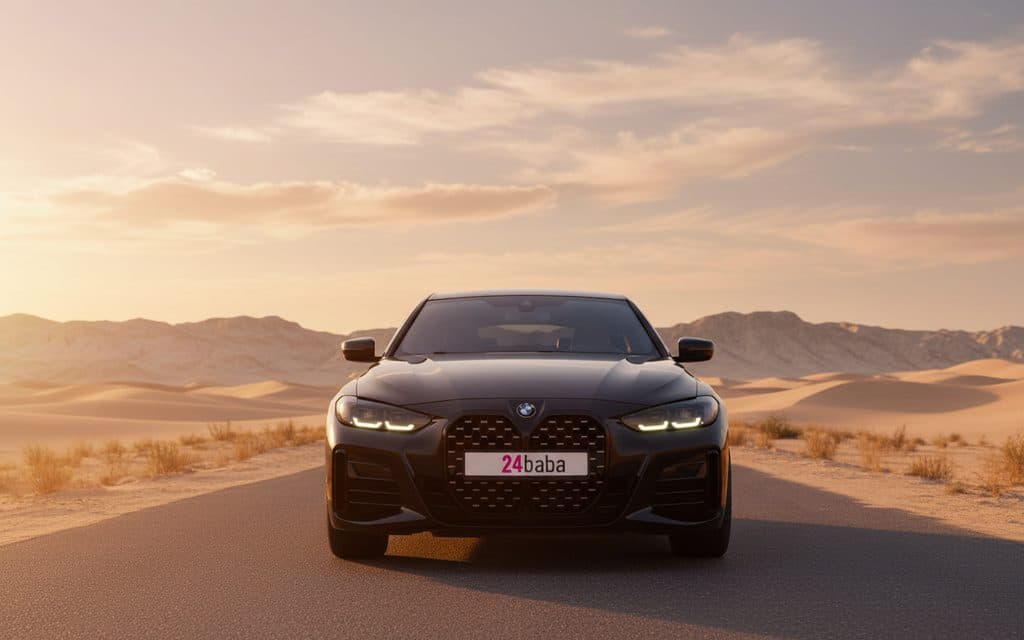 Bmw 430 2022 Black front view with headlights