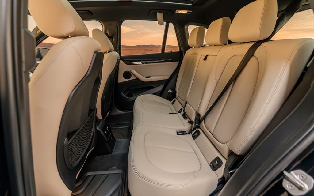 Bmw X1 2022 leather seats and cabin
