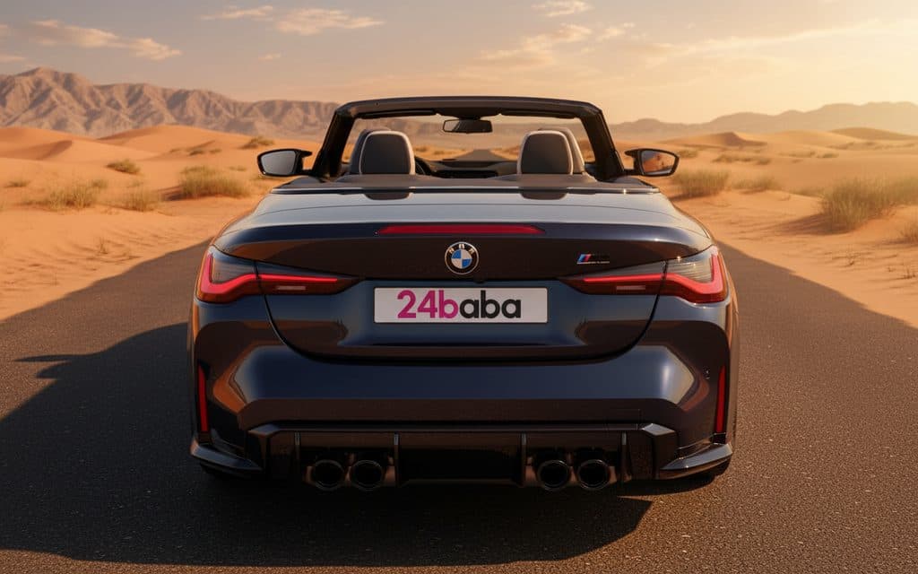 Bmw M4 2023 Black rear view showing taillights