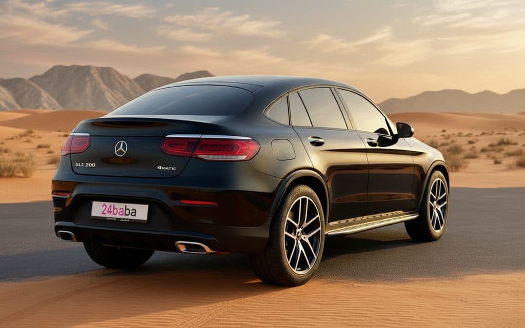 Mercedes Glc200 2023 Black front view with headlights