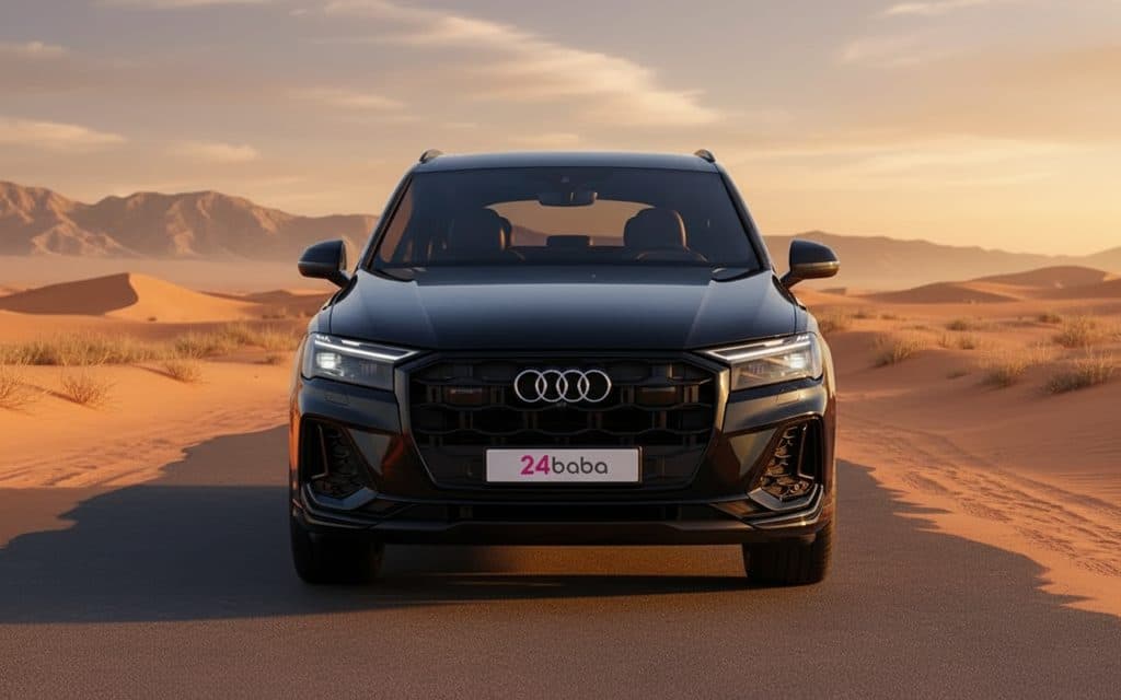 Audi Q7 2024 Black front view with headlights