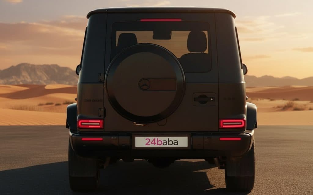 Mercedes G63 2022 Black rear view showing taillights