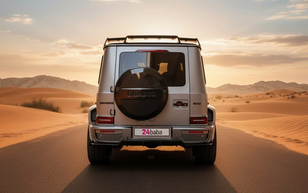 Mercedes G800 2023 Silver rear view showing taillights