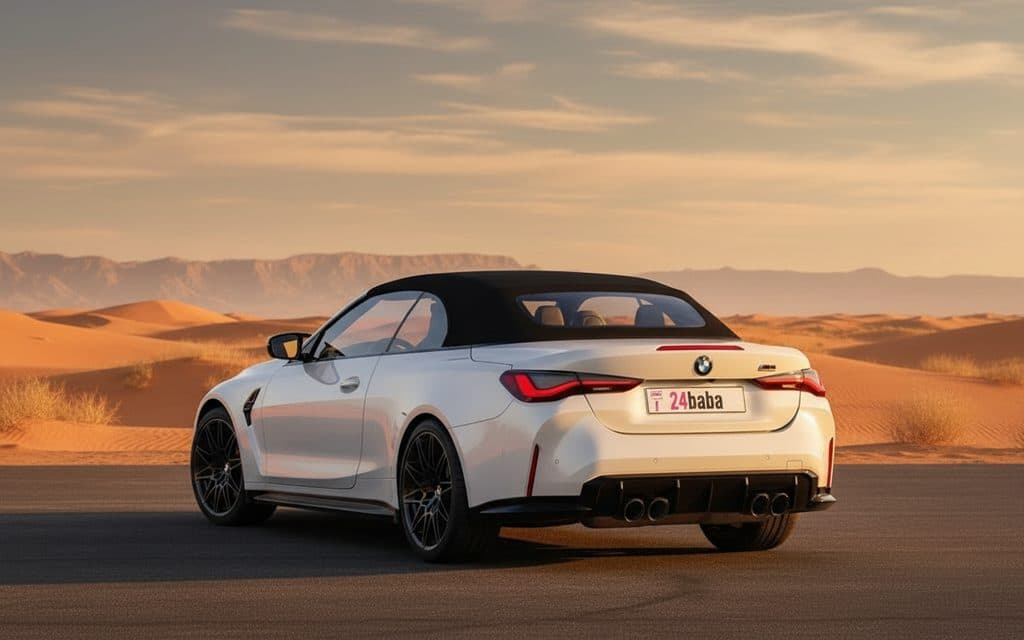 Bmw 430 2021 White rear view showing taillights