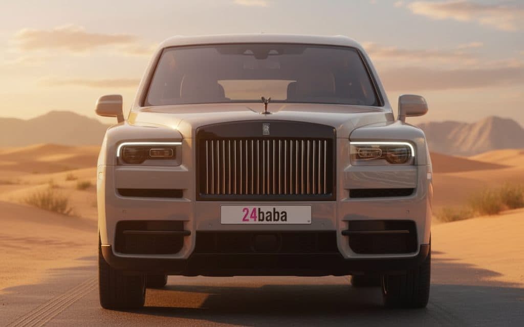 Rolls-Royce Cullinan 2024 Grey front view with headlights