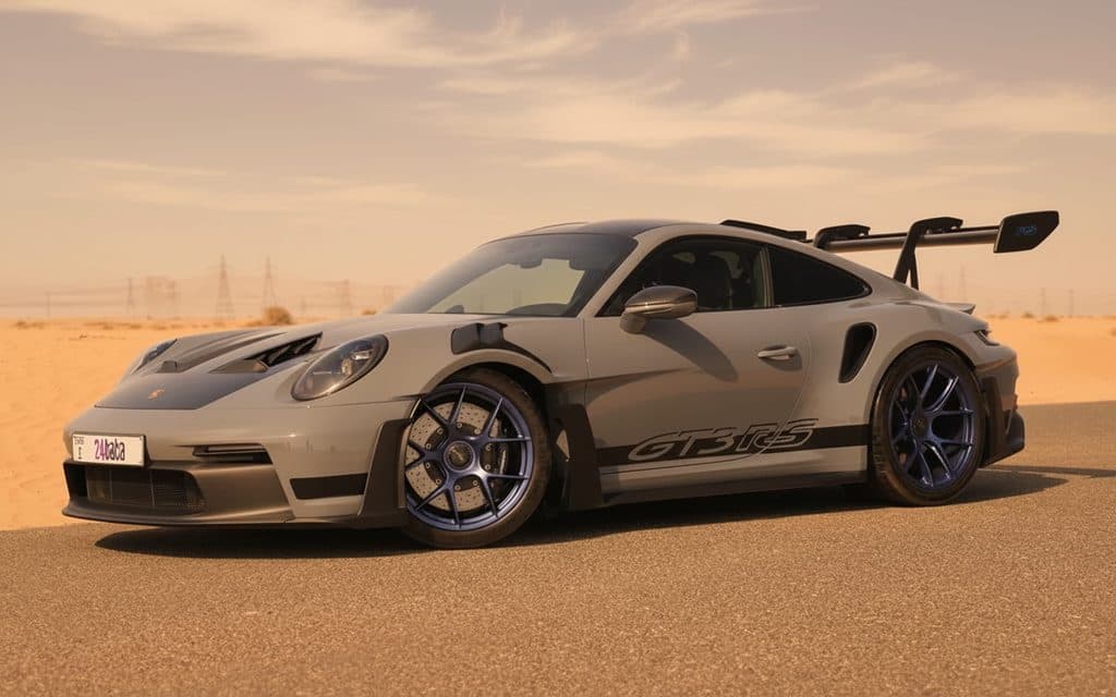 Porsche 911 2024 Grey front view with headlights