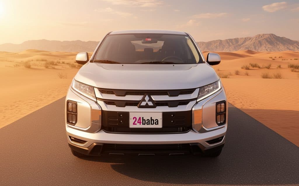 Mitsubishi Asx 2022 Silver front view with headlights