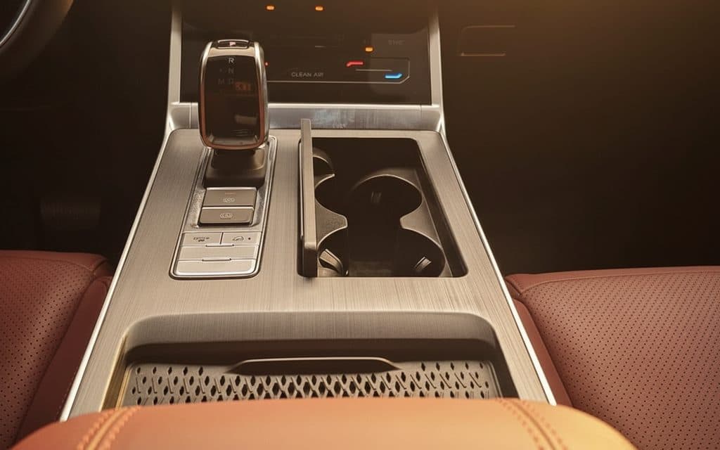 Chery Tiggo7 2025 interior view showing trim