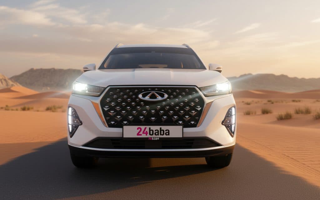 Chery Tiggo7 2025 White front view with headlights