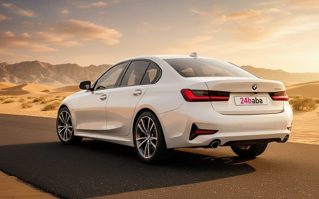 Bmw 330 2020 White rear view showing taillights