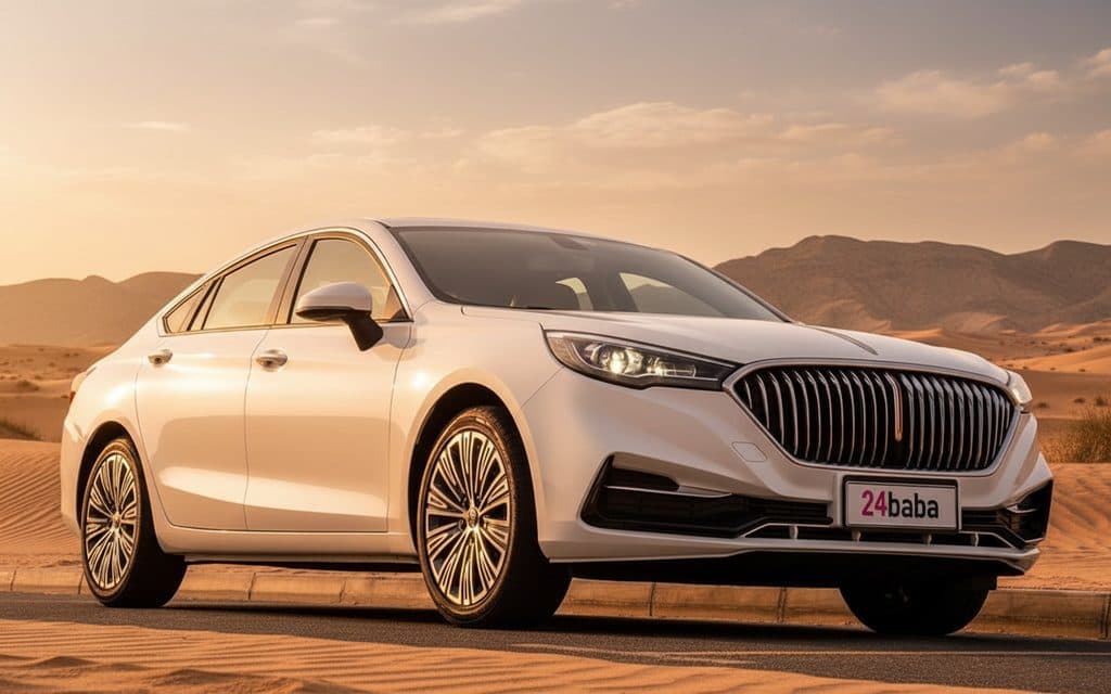 Hongqi H5 2025 White front view with headlights