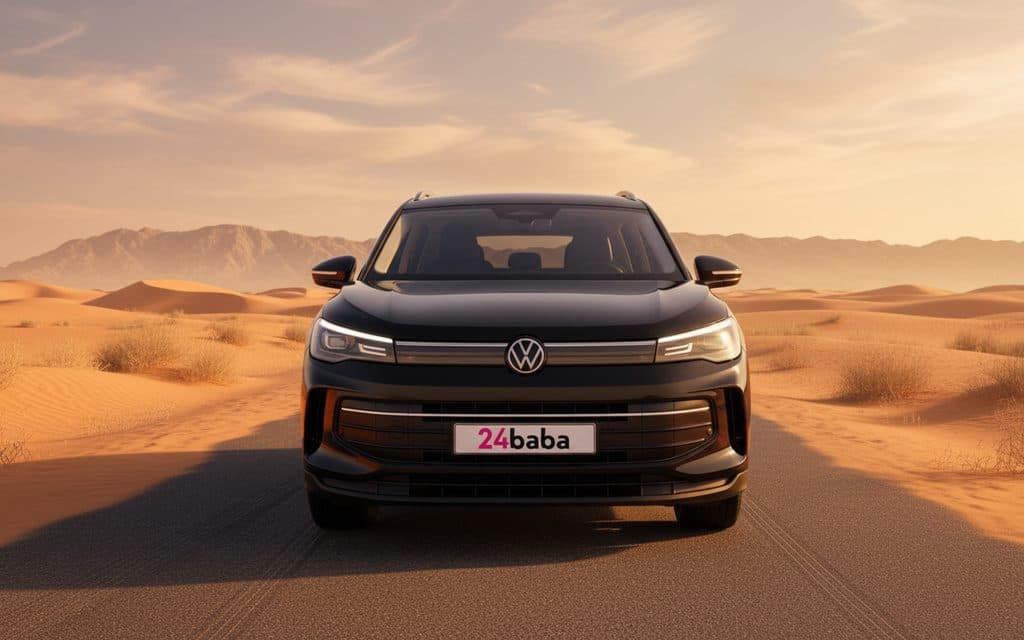 Volkswagen Tiguan 2025 Black front view with headlights