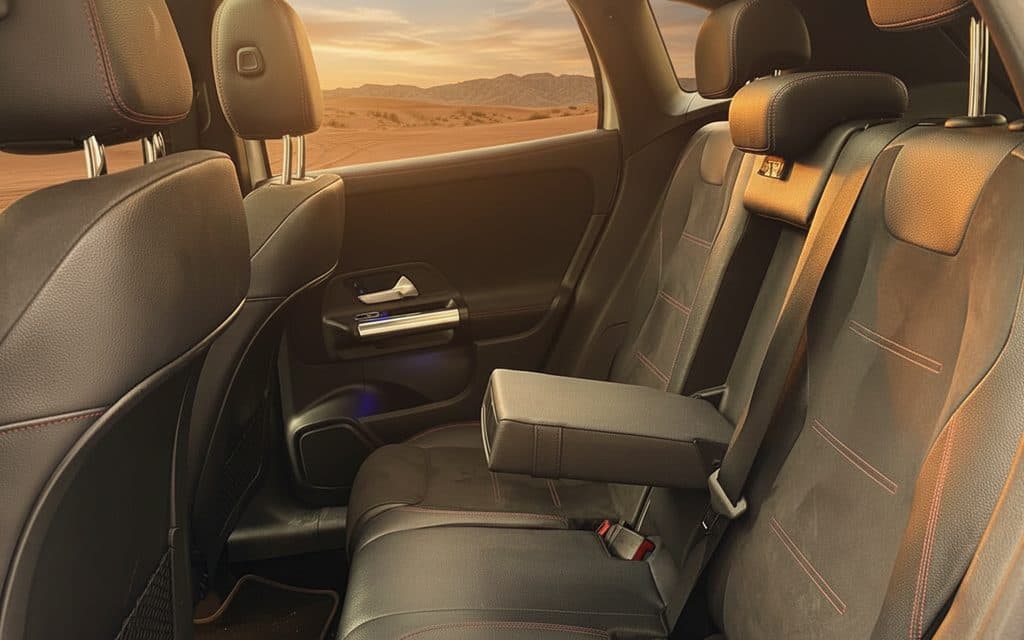 Mercedes Gla250 2021 leather seats and cabin